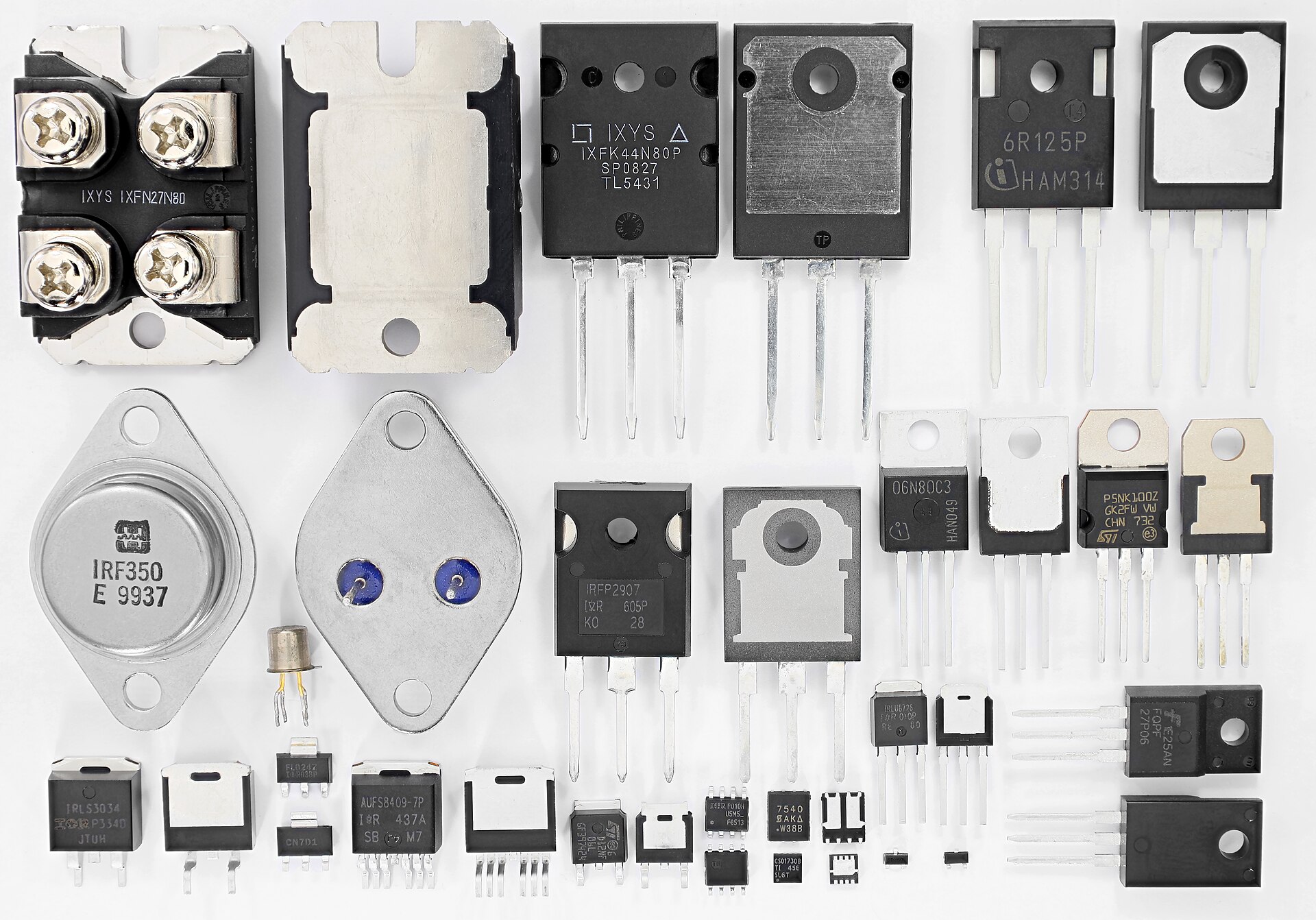 مجموعهٔ MOSFET در پکیج‌های مختلف