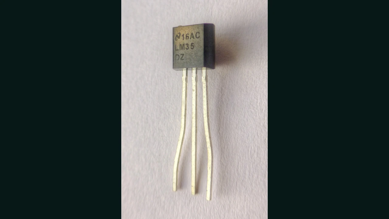 آموزش LM35 با ESP32 و آردوینو؛ رفع خطای ADC و خرید در ایران
