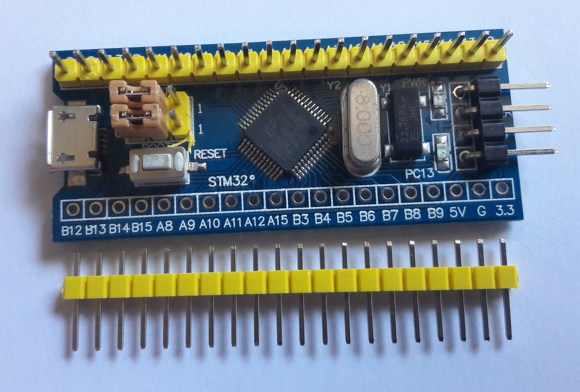 I2C vs SPI vs UART: Choosing a Sensor Interface